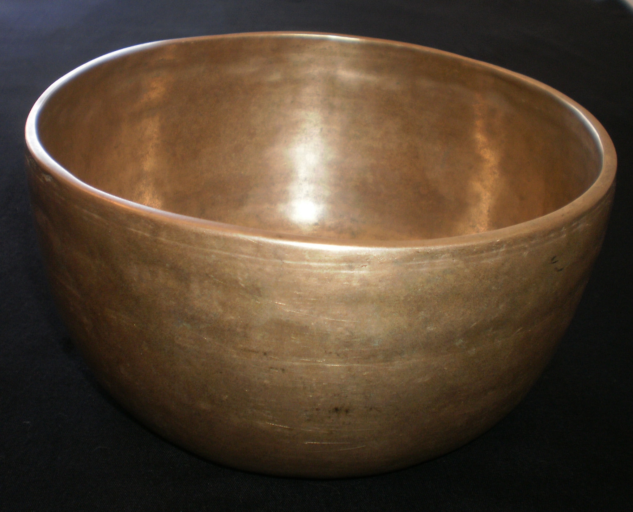 Himalayan Sound Bowls Gongs Antique Singing Bowl Originally from