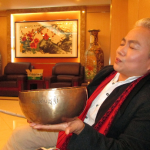 Full Moon Singing Bowls from the Himalayas 1kg -1.4kg / Best Quality Sound / With Drum Stick, Mallet and Cushion